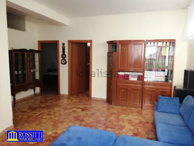 Appartamento in vendita di 130 m² in Via Domenico Cimarosa