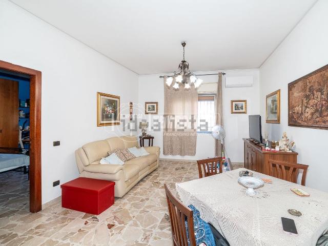 Appartamento in vendita di 130 m² in Via Donato Bramante