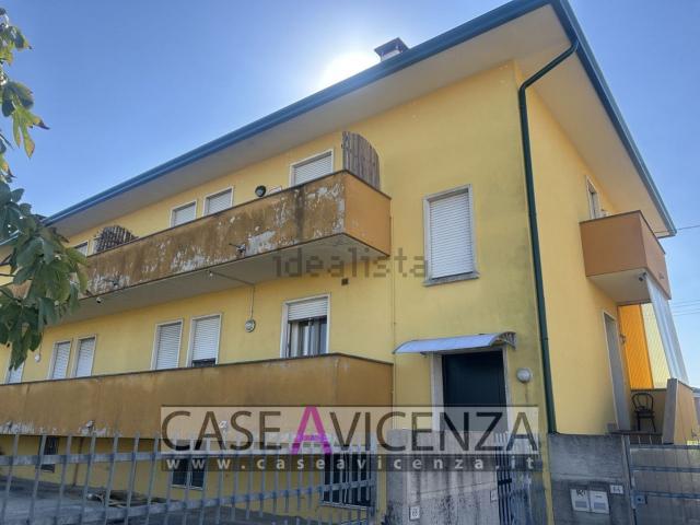 Appartamento in vendita di 130 m² in Via Dante Alighieri