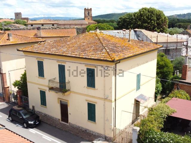 Appartamento in vendita di 130 m² in Via Dante Alighieri, 11