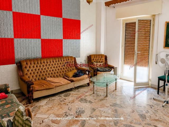 Appartamento in vendita di 130 m² in Via Dante Alighieri