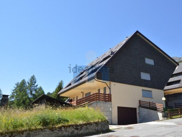 Appartamento in vendita di 130 m² in Via dei Cavalli