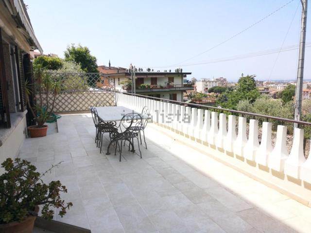 Appartamento in vendita di 130 m² in Via dei Colli
