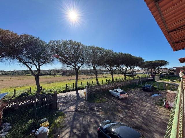 Appartamento in vendita di 130 m² in Via dei Gelsi, 231