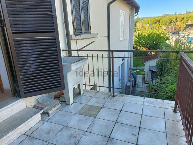 Appartamento in vendita di 130 m² in Via dei Praticelli