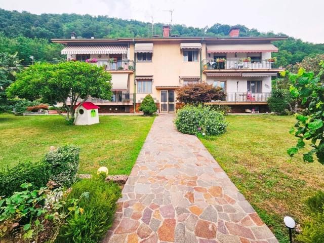 Appartamento in vendita di 130 m² in Via del Monte Calvario, 34