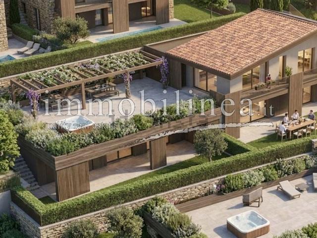 Appartamento in vendita di 130 m² in Via del Carro, 14