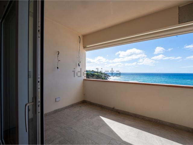 Appartamento in vendita di 130 m² in Via del Littorale, 164