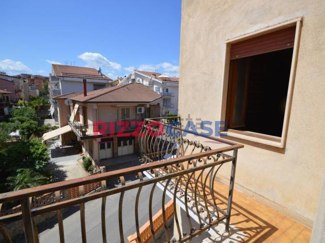Appartamento in vendita di 130 m² in Via del Sole, 59