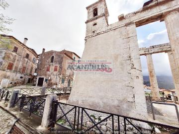 Appartamento in vendita di 130 m² in Via del Tempio d&apos Ercole