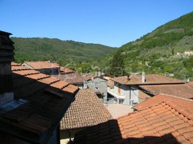 Appartamento in vendita di 130 m² in Via della Garfagnana