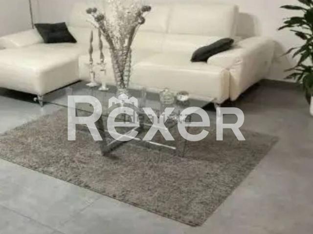 Appartamento in vendita di 130 m² in Via della Regione Siciliana