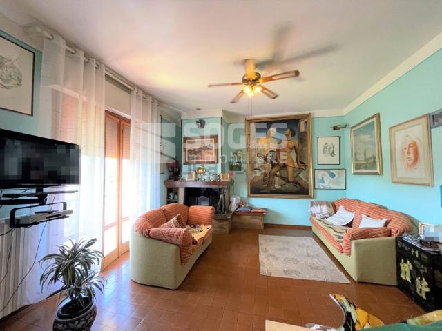 Appartamento in vendita di 130 m² in Via della Resistenza