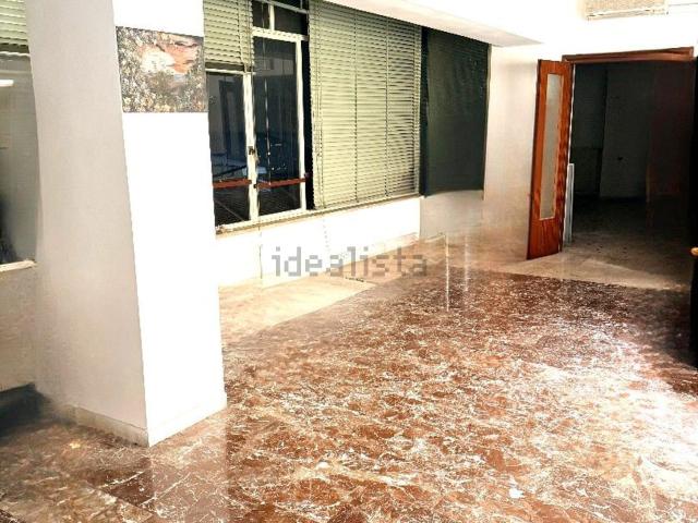 Appartamento in vendita di 130 m² in Via delle Canarie, 18