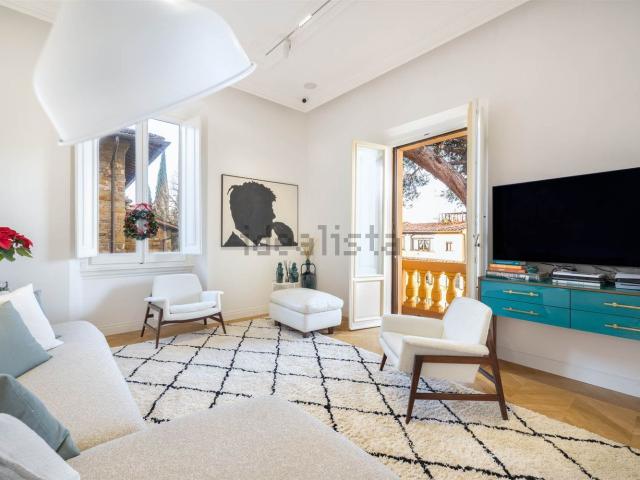 Appartamento in vendita di 130 m² in Via delle Forbici