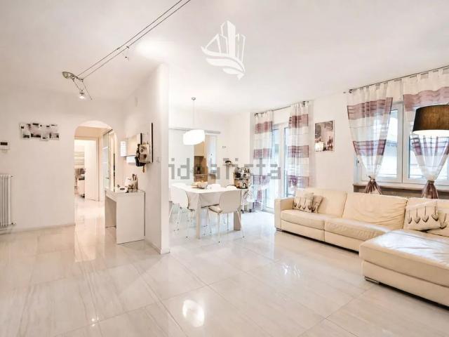 Appartamento in vendita di 130 m² in Via delle Palade