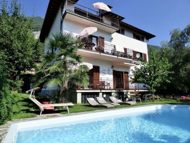Appartamento in vendita di 130 m² in Via delle Vigne
