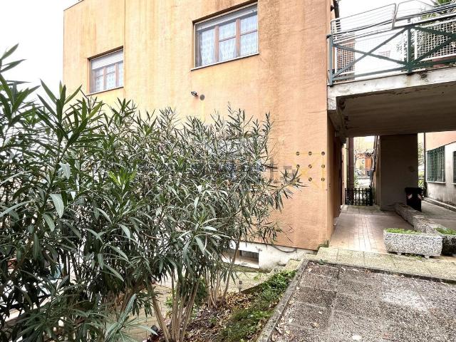 Appartamento in vendita di 130 m² in Via di Casina Nova, 14