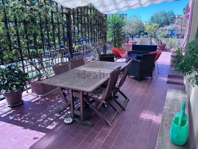 Appartamento in vendita di 130 m² in Via di Scopino