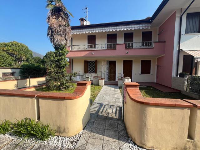 Appartamento in vendita di 130 m² in Via Diana