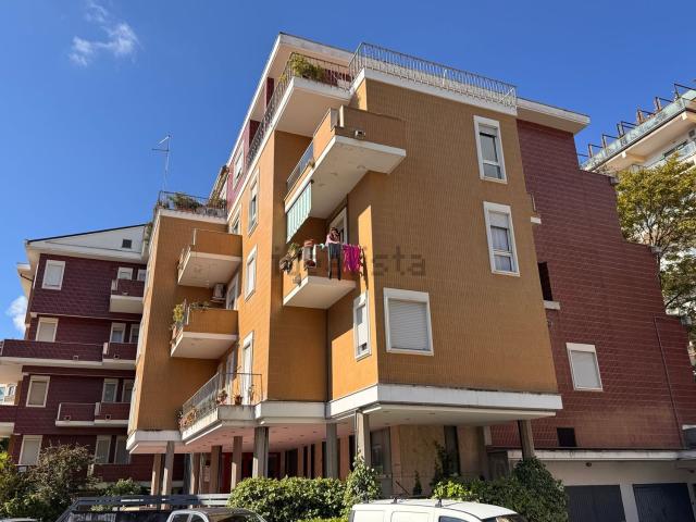 Appartamento in vendita di 130 m² in Via Duca degli Abruzzi