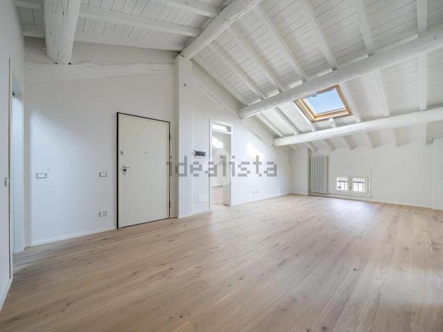Appartamento in vendita di 130 m² in Via Emilia Est, 12