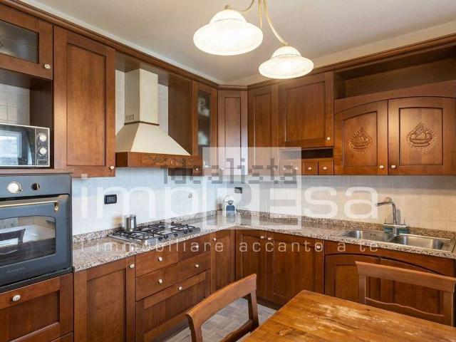 Appartamento in vendita di 130 m² in Via Emilia