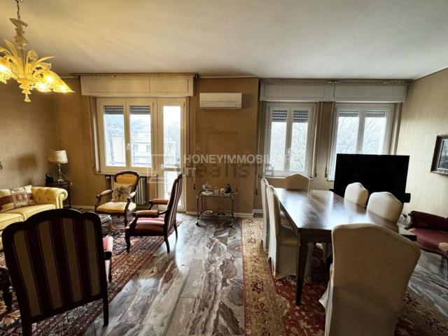Appartamento in vendita di 130 m² in Via Emilio Usiglio, 7