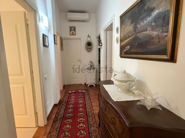 Appartamento in vendita di 130 m² in Via Enrico Caruso
