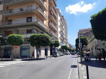 Appartamento in vendita di 130 m² in Via Eduardo Astuti, 121