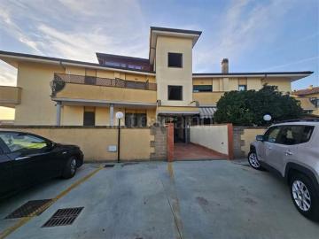 Appartamento in vendita di 130 m² in Via Esculapio