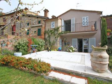 Appartamento in vendita di 130 m² in Via F. Bandini