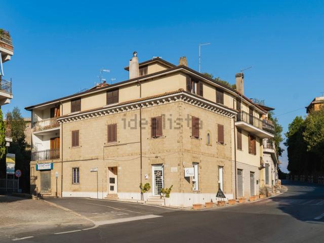 Appartamento in vendita di 130 m² in Via Formellese Nord, 5