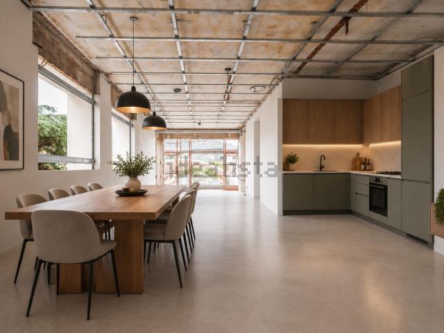 Appartamento in vendita di 130 m² in Via Ferdinando Martini