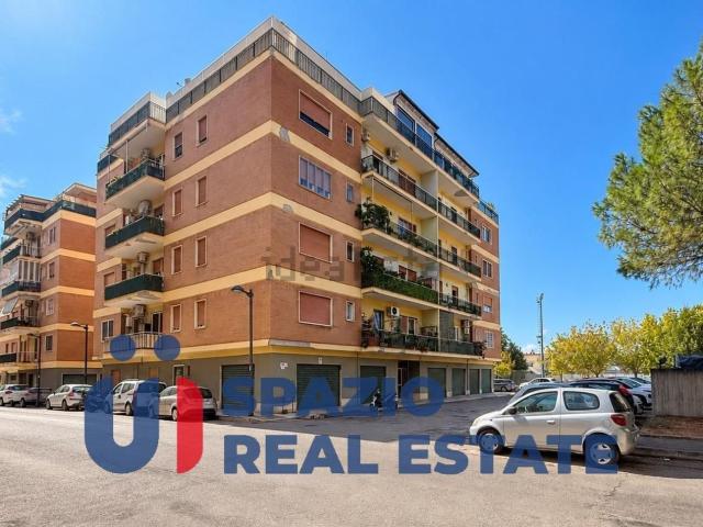 Appartamento in vendita di 130 m² in Via Filippo Corridoni, 37