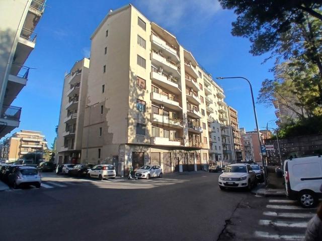 Appartamento in vendita di 130 m² in Via Fimia