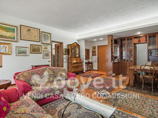 Appartamento in vendita di 130 m² in Via Flaminia, 415