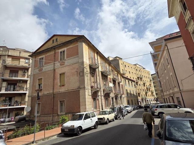 Appartamento in vendita di 130 m² in Via Francesco Acri