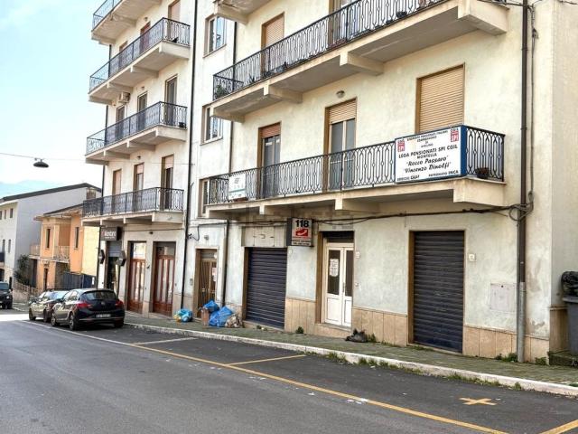Appartamento in vendita di 130 m² in Via Fratelli Pascale, 20