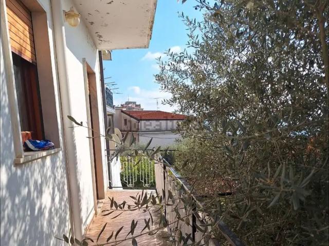 Appartamento in vendita di 130 m² in Via Kennedy