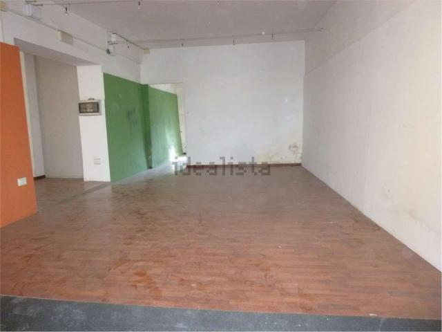 Appartamento in vendita di 130 m² in Via Indipendenza