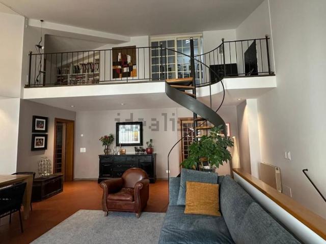 Appartamento in vendita di 130 m² in Via IV Novembre