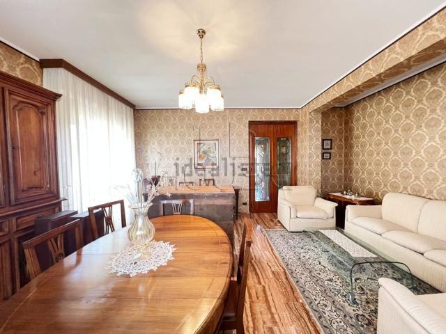 Appartamento in vendita di 130 m² in Via John Fitzgerald Kennedy