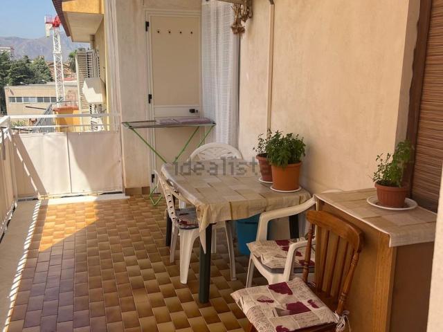 Appartamento in vendita di 130 m² in Via Omero