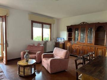 Appartamento in vendita di 130 m² in Via Orbetellana