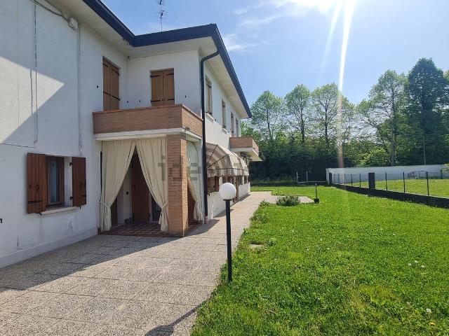 Appartamento in vendita di 130 m² in Via Oriago