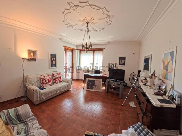 Appartamento in vendita di 130 m² in Via Lanzo, 8