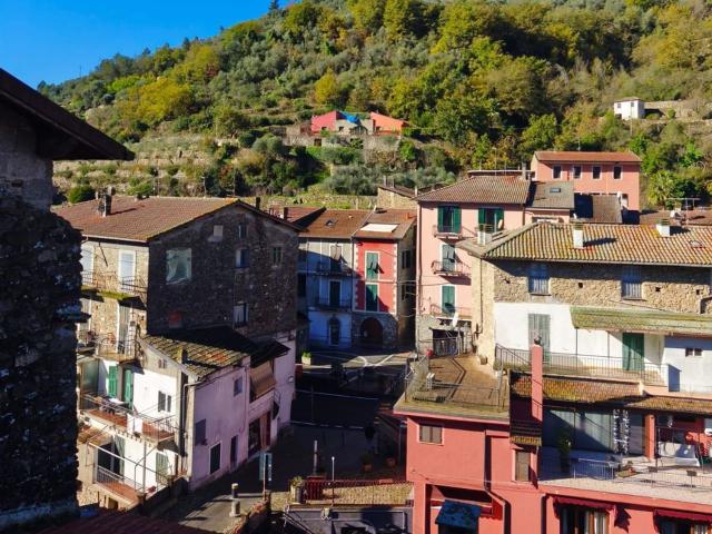 Appartamento in vendita di 130 m² in Via Liberale
