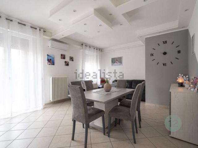 Appartamento in vendita di 130 m² in Via Luigi Galvani, 29