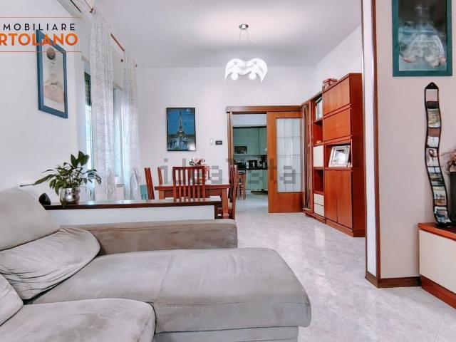 Appartamento in vendita di 130 m² in Via Mocille, 6